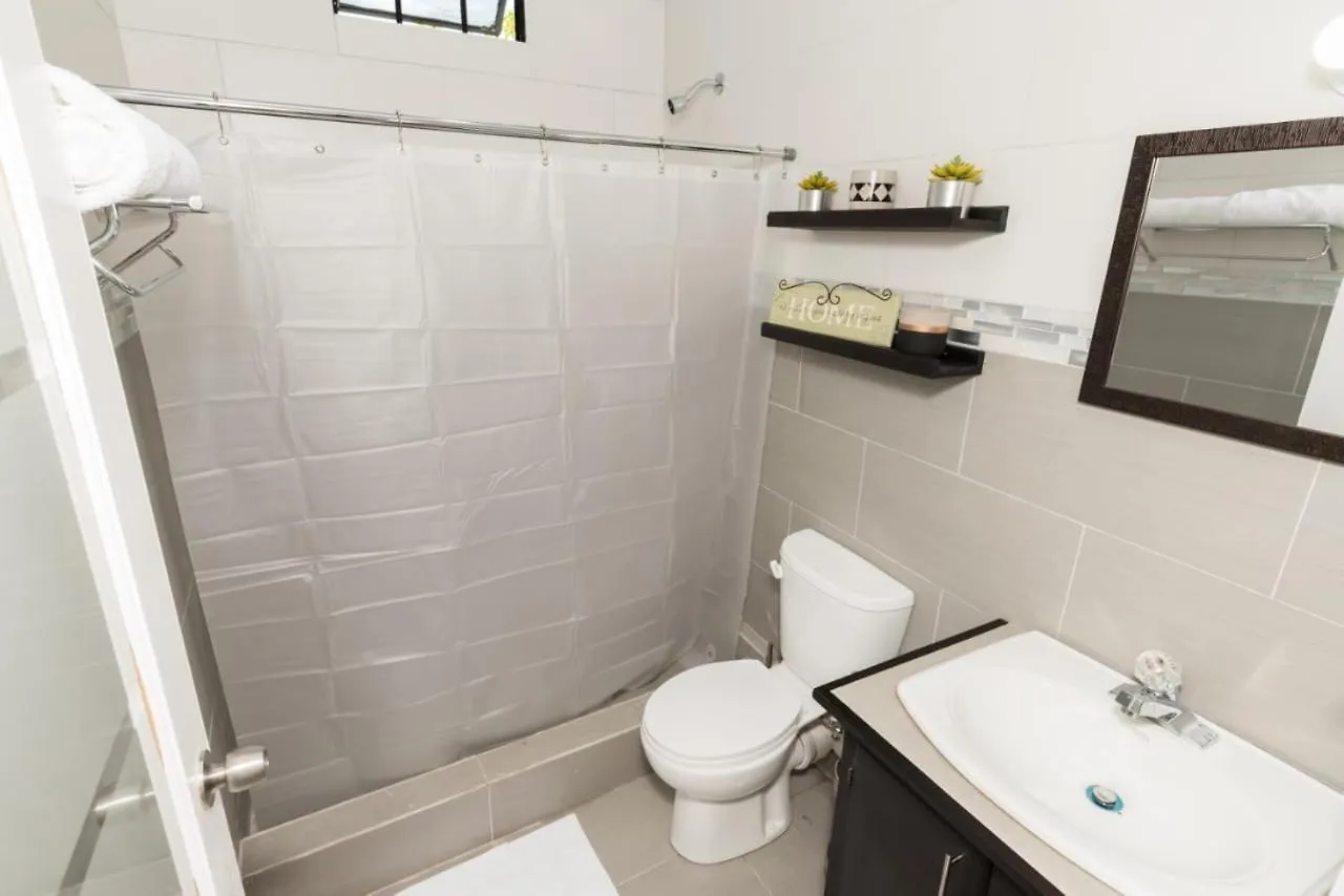 Апартаменты Stacy'S Place Port of Spain